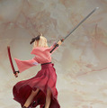 漫画「コハエースEX」の「桜セイバー」がフィギュア化、桜をイメージした袴のあざやかなカラーが印象的