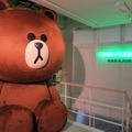 LINEファンの聖地!? 13日オープンの原宿「LINE FRIENDS STORE」をブラウン好きの編集長がチェック！