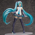 1/4スケールの「初音ミクV3」フィギュア登場！全高約42cmで、9月発売