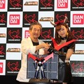 「グレートマジンガー」がDX超合金魂　永井豪と篠崎愛が登場@東京おもちゃショー2015