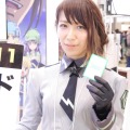 【レポート】「コミケ89」企業ブースのコスプレイヤー写真を一挙130枚！胸元の空いたコスプレイヤーも