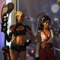 【E3 2009】E3会場で見つけた美女と野獣(?)