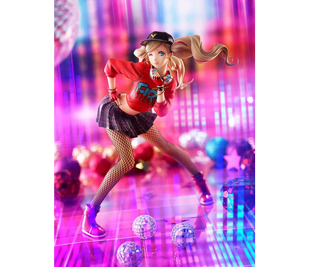 セクシーなポージングに視線は釘付け！『ペルソナ5 ダンシング