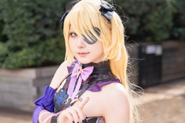 フィッシュル『原神』/ちくりんことら(@TIKURIN_KOTORA)、撮影:tama