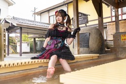 謎解きは足湯の後で!?美少女名探偵が豪華賞品が当たる「ナゾトキクエスト in ぐんま三大梅林」に挑戦