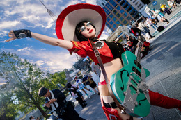 話題の46歳美人コスプレイヤーが名古屋でも輝く！ライバーのお風呂上りが描かれるにじさんじグッズも注目集める【週間ニュースランキング】