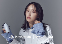 PS5を購入した加藤小夏さん、PlayStationとのコラボアパレルで「SEAギャル」に。メガネっ娘姿も