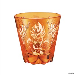 孫悟空とベジータの必殺技を江戸切子で表現！「ドラゴンボールZ」モチーフの高級グラスが限定販売