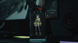 美少女や『LoL』伝説プレイヤーがゲーミングライフをサポート！？Razerの卓上AIコンパニオンが近未来的