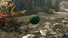 『スカイリム』キャベツ1個で高所もヘッチャラ!?まさかの落下ダメージを無効化するテクニックに注目集まる