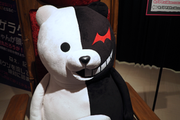 『ダンガンロンパ』15年の歩みをイラストやおしおき、謎解きと共に!「ダンガンロンパ15周年記念展」レポート