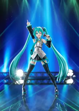 プラモデル「PLAMATEA 初音ミク」が予約開始!豊かな表情パーツ、アクション用ネクタイとマイクでさまざまなポーズを楽しめる