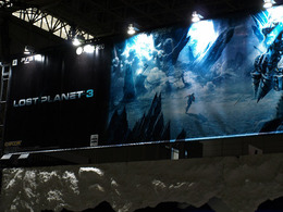 【TGS 2012】ゲームショウで異彩の『ロストプラネット3』“快寒”ブースを体感せよ