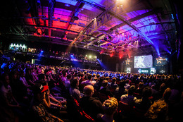 DreamHackの様子 Photo by Helena Kristiansson, eSportPhoto.com
