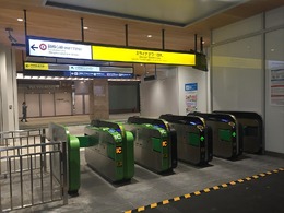 迷宮化進む「新宿駅」に新改札口がオープン、『新宿ダンジョン』制作者が「くそう…修正せんと…」と反応