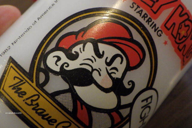 今や世界に数個と言われる『マリオ&ドンキーコング』の激レアマグカップが可愛いオシャレすぎる！約40年前の名品で味わうひととき