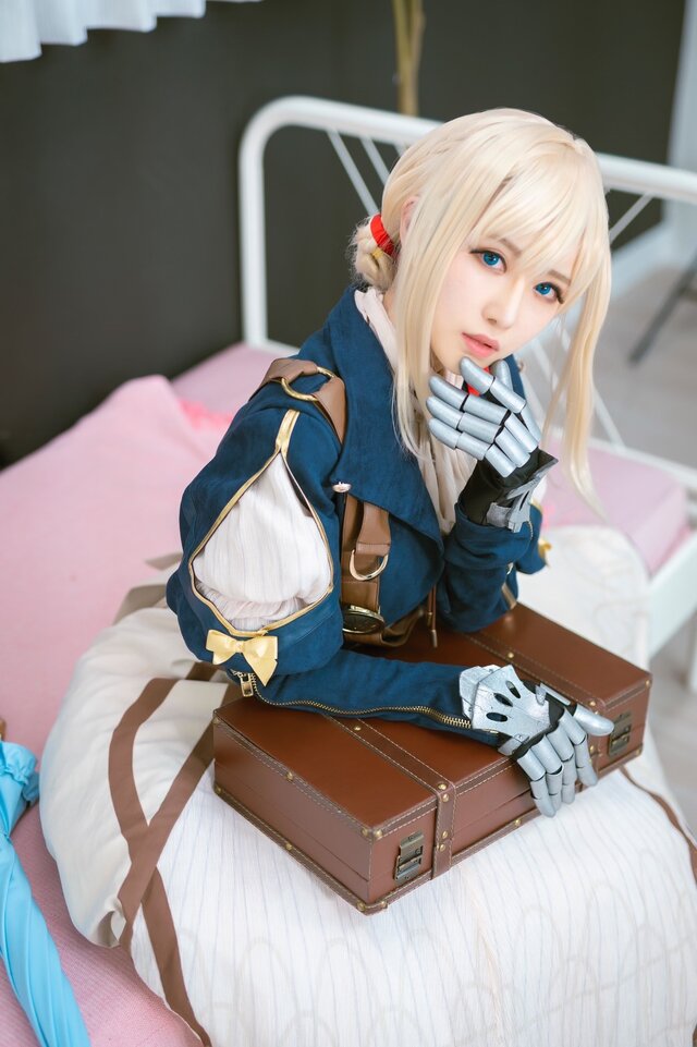 ヴァイオレット・エヴァーガーデン コスプレ-