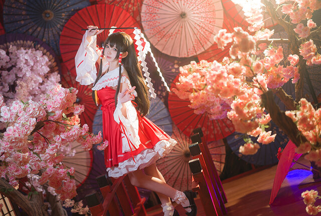 『東方project』博麗霊夢/楚楚子