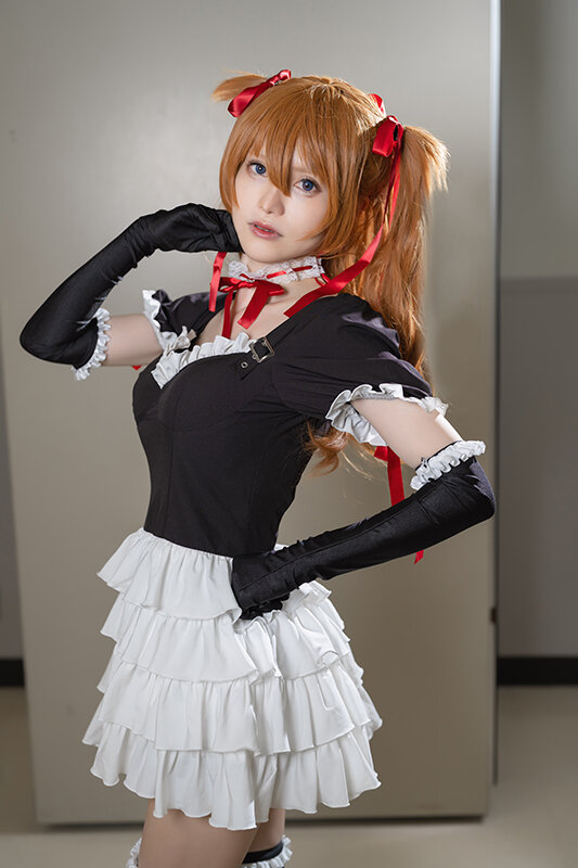 コスプレ】『新世紀エヴァンゲリオン』アスカのゴスロリにグッとくる