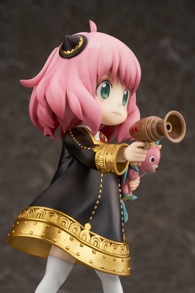 SPY×FAMILY』ロイドとアーニャのフィギュアが予約開始!ヨルさんの