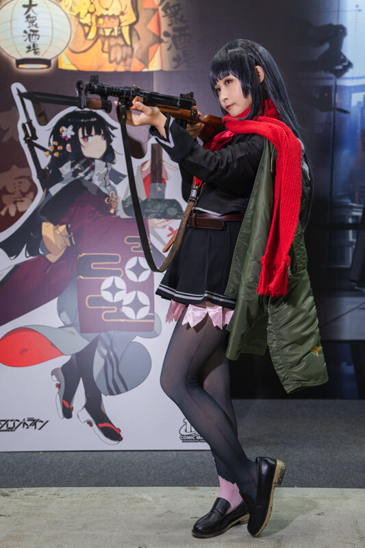 一〇〇式『ドールズフロントライン』／天音ありぃ（@allie_cos）