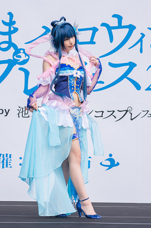 乙姫（オリジナル衣装）／えなこ（@enako_cos）、撮影：乃木章