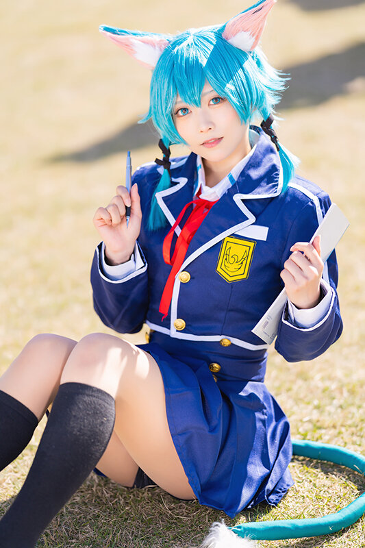 シノン(制服)『ソードアート・オンライン』/東雲 氷(@kri_cos)、撮影:乃木章