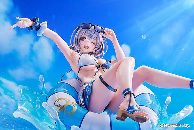 白銀ノエル」が水着でフィギュア化!こぼれ落ちそうな大胸筋や、日光で