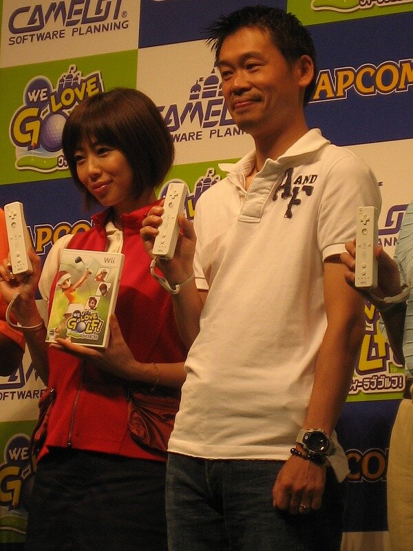 【CAPCOM Wii&DS新作タイトル発表会】井上和香さんと江連プロが『WE LOVE GOLF!』をプレイ!
