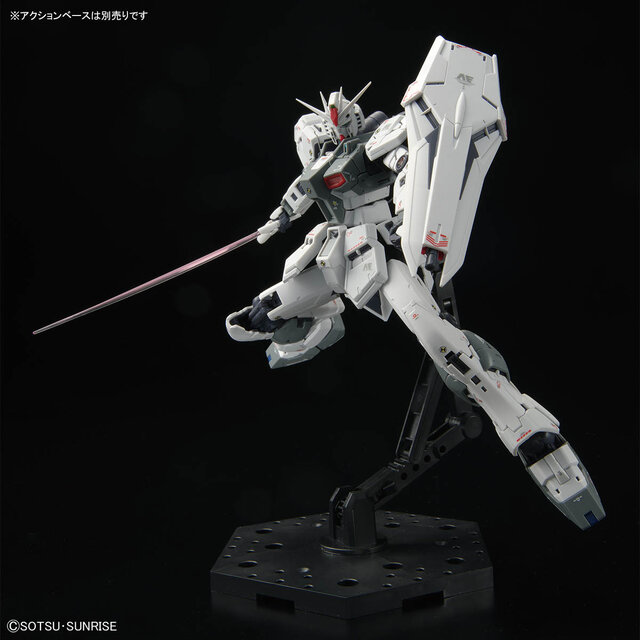 限定ガンプラ「 νガンダム (ファーストロットカラーVer.)」発売開始！肩部&腹部内蔵のジョイントで、よりダイナミックなポージングを実現