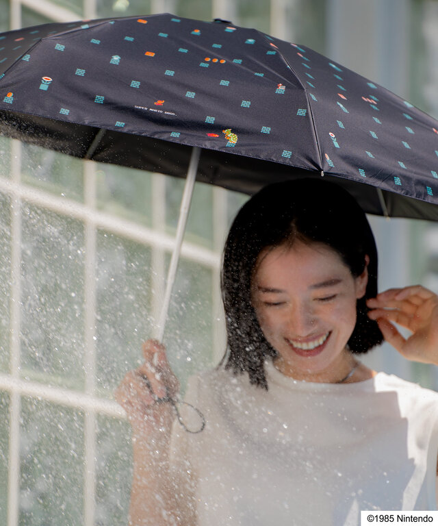 『マリオ』の世界観を表現した日傘が遊び心満載！水中、地下ステージやスーパースターなどをデザインした全5種