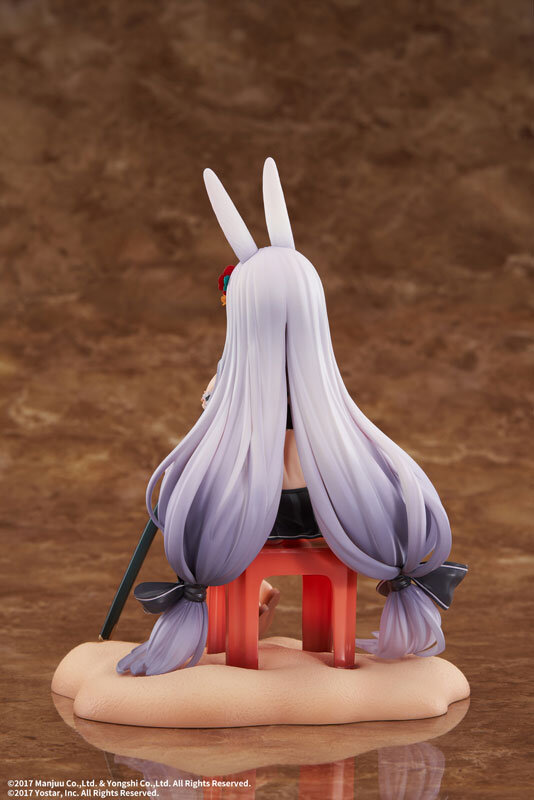 フリルの水着とおヘソが輝く…！『アズレン』島風が海でバカンスを楽しむフィギュア登場―イラスト忠実再現の台座が付くDX版も