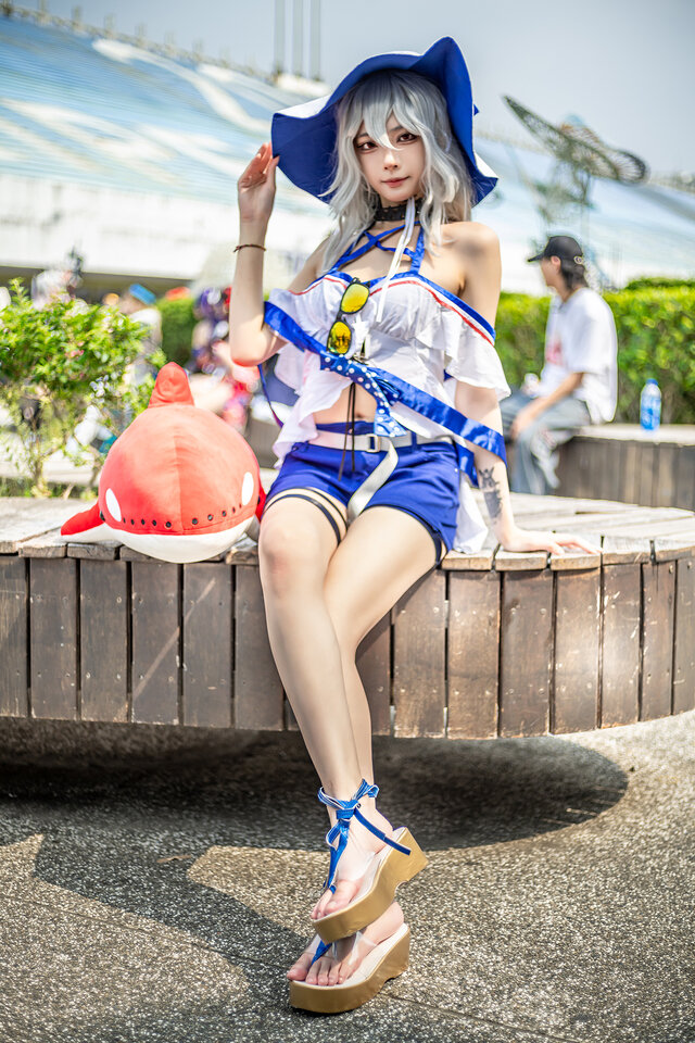 スカジ『アークナイツ』／四巫日Momihi（Instagram：momihi__444）