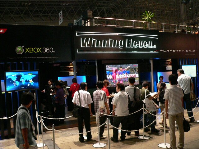 【TGS2007】コナミ「メタルギア オンライン」のチーム対戦コーナーが盛り上がる!