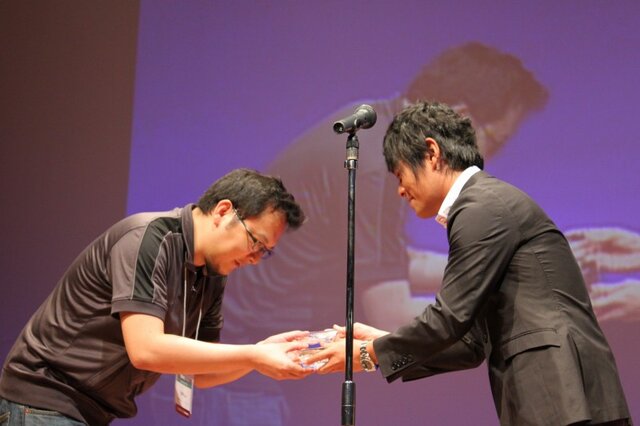 【CEDEC 2010】多くの開発者を育てたベーマガに拍手！CEDEC AWARDS発表授与式	