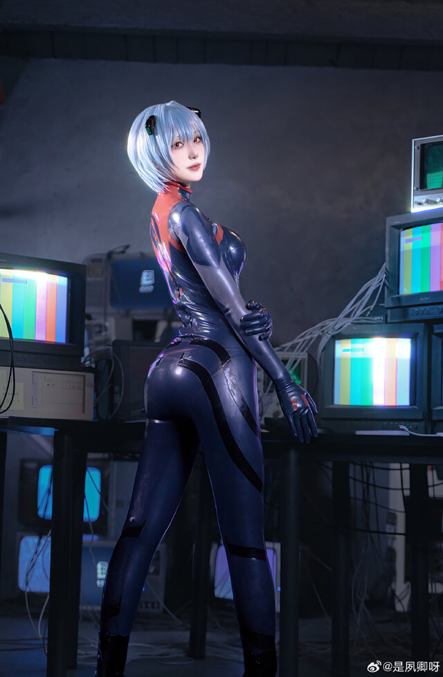 アヤナミレイ(仮称)「ヱヴァンゲリヲン新劇場版」／是夙卿呀（Weibo：是夙卿呀）