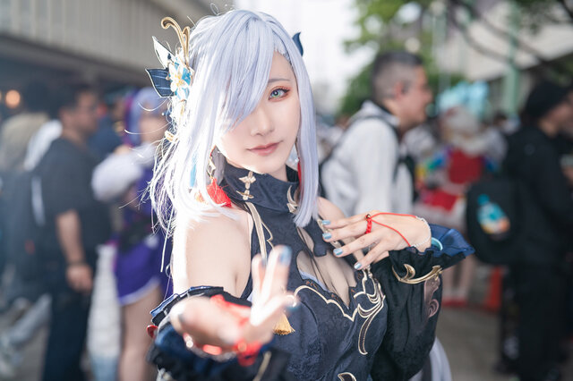 申鶴『原神』／麗羽ましろ（X：@Rei_maa0113）