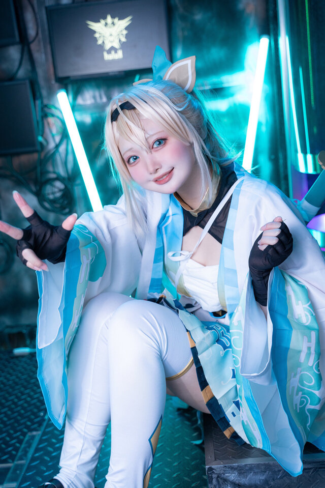 みなとみら(X:@tehslu_cosab_xx)