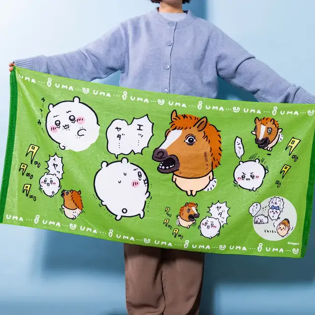 「ちいかわ ハッピーバッグ2026（午年）」が予約受付中！馬になったぬいぐるみや、ユニークな絵柄のポストカードブックなど計9アイテムセット