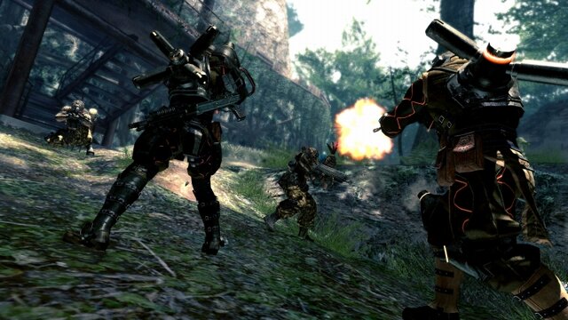 Windows Pc版 ロスト プラネット 2 本日発売 Ps3 Xbox360版の有料コンテンツも収録 1枚目の写真 画像 インサイド