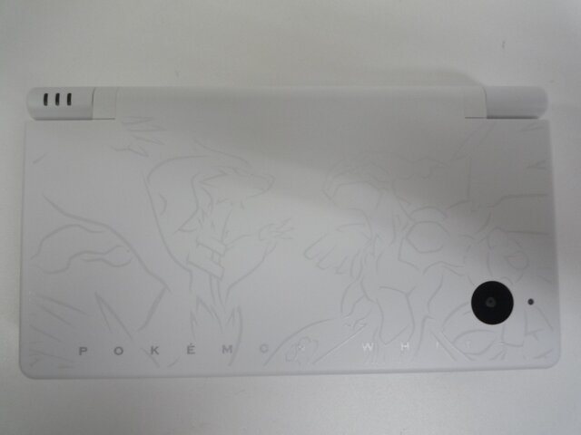 特別セール品 - ニンテンドー DSi レシラム ゼクロム エディション