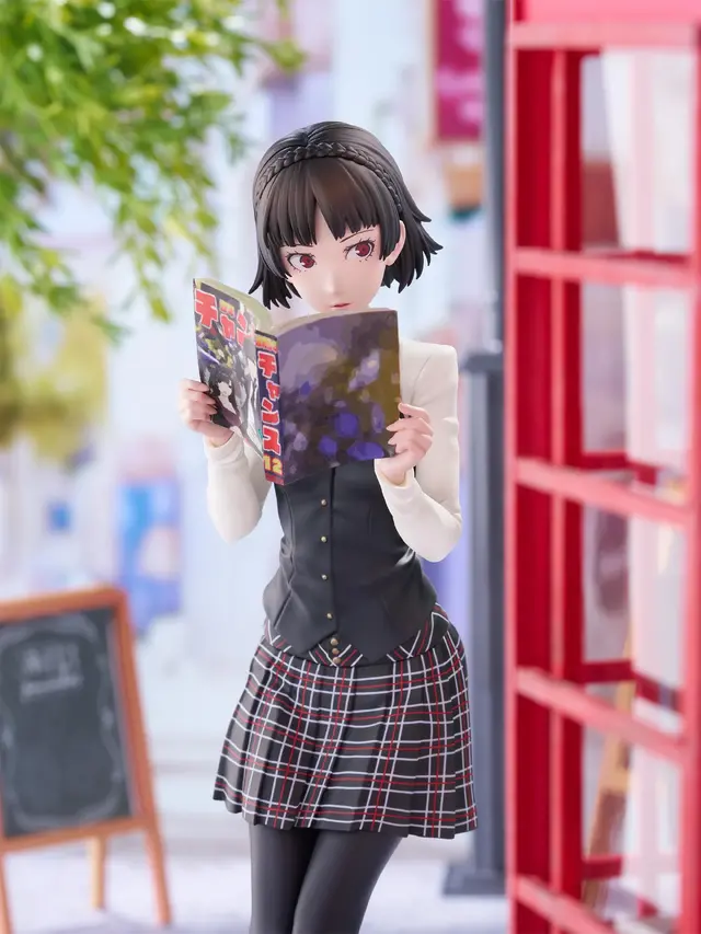 『ペルソナ５ ザ・ロイヤル』ポンコツ尾行シーンの「新島真」フィギュアが可愛い！手にした月刊誌で隠している表情に注目