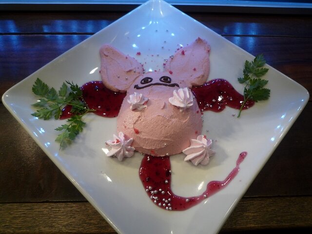 Luida S Bar ルイーダの酒場 期間限定メニュー ピンクモーモンティラミス を食べてみた 1枚目の写真 画像 インサイド