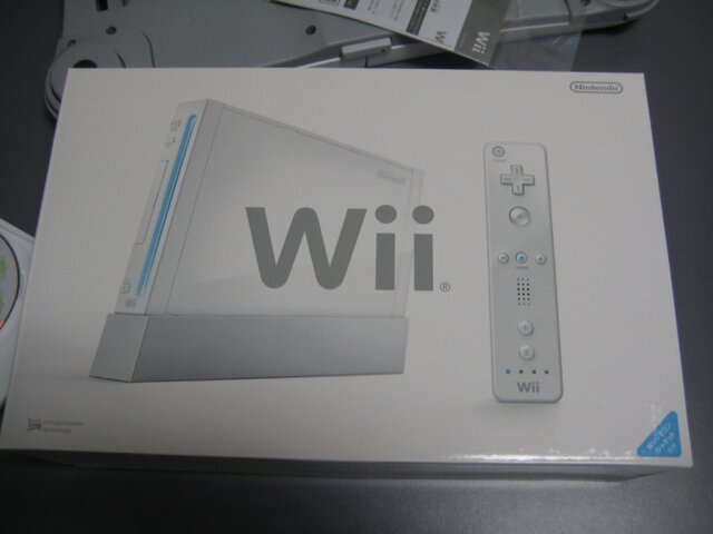 『Wii Fit』が我が家にやってきた、さっそく開封してみた