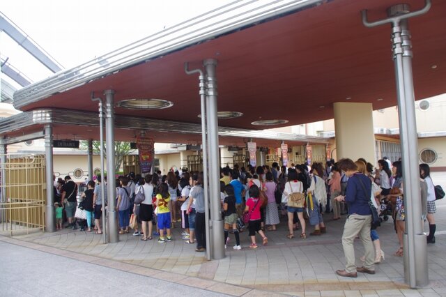 【フォトレポート】「モンスターハンター・ザ・リアル 2012」リオレイア希少種、リオレウス希少種を見よ！