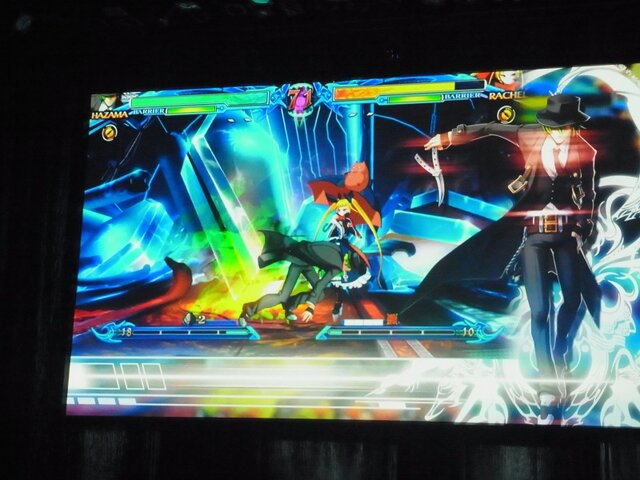 『BLAZBLUE』最新作発表も！「ぶるふぇす2012 らいおっとさまー あげいん」レポート