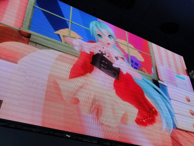 【TGS 2012】『初音ミク Project DIVA Arcade』に『Project mirai』から4曲を収録