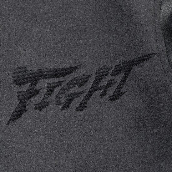 「ストリートファイター X 鉄拳 オフィシャル アパレルストア」にクールなジャケットが登場