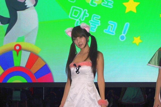 【G-STAR 2012】日本人とどちらがレベルが高い？韓国美人コンパニオンの写真をたっぷりお届け