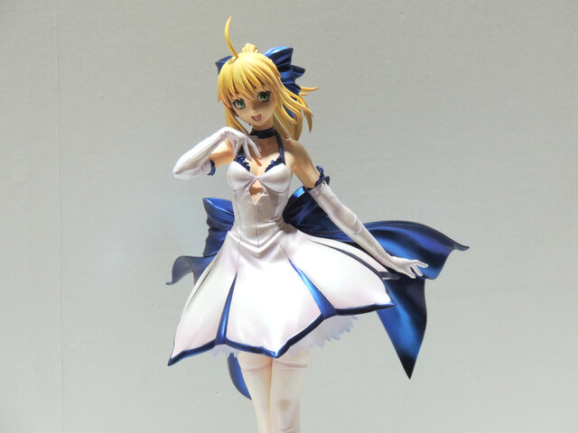 【ワンフェス2013冬】ドレスをまとったセイバーが素敵！アルターブースは人気キャラが大集結